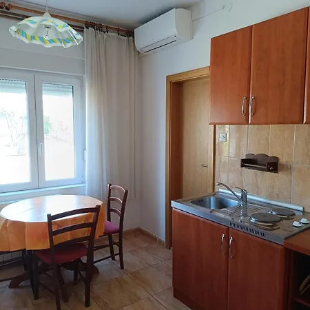 Sandra 1 Apartman
